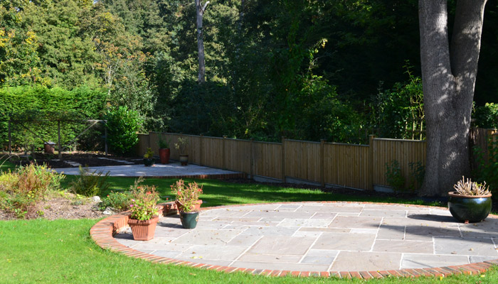 Maidstome Landscapes and Property Services Ltd based in Harrietsham,  Maidstone, Kent supplying Maidstone, Tonbridge, Tunbridge Wells, Sevenoaks, Ashford, Dartford, Gravesed, Chatham, Rochester, Gillingham Rainham & other towns in the South East of England